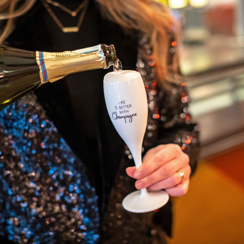 Life is better with Champgane / Coupe de champagne CHEERS