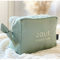 Grande Trousse de toilette brodée "Jolie comme un Coeur" Sauge