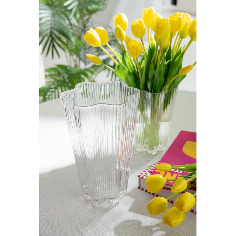 Clara Vases