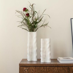 FLUID vases