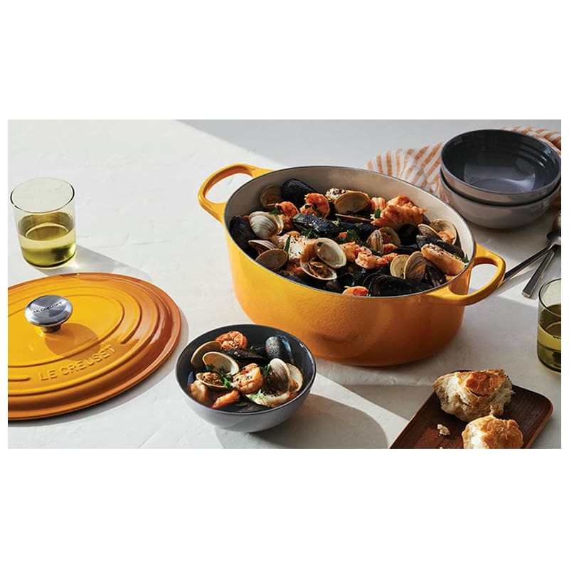 Cocotte Ovale en fonte émaillée 33 cm