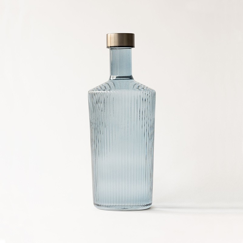 Bouteille en verre design avec bouchon /Carafe