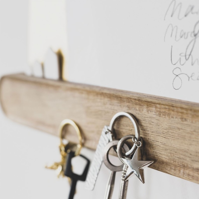 Tableau magnetique pour clés en bois
