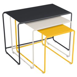 OULALA Set de 3 tables gigognes Carbone/ Gris argile/ Miel
